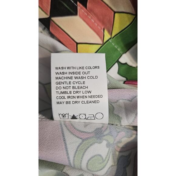 Trisha Tyler NWT MEDIUM Blouse Button-Up Geometric Wire Collar Multicolor - Picture 11 of 11